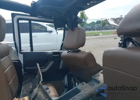 2012 Jeep Wrangler Unlimited Sahara из США, поврежденный, VIN 1C4HJWEG1CL205449